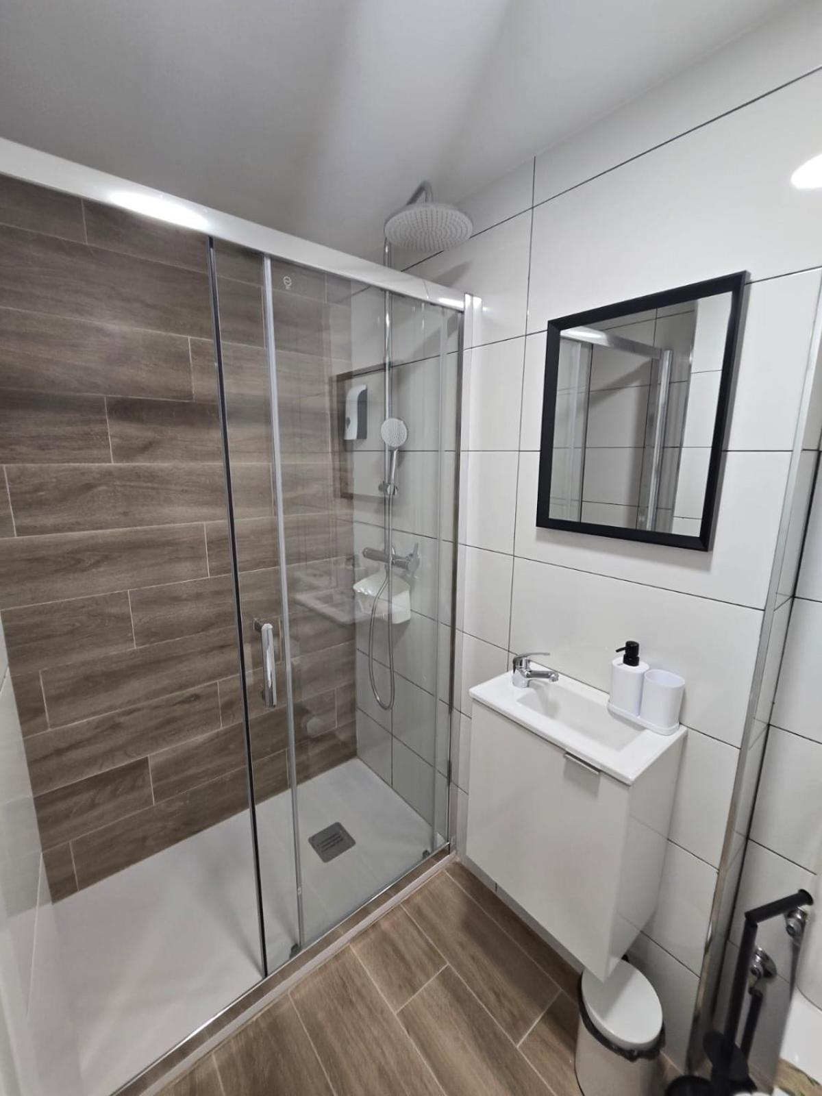 Suites Alameda Centro Levante Benidorm Exteriör bild