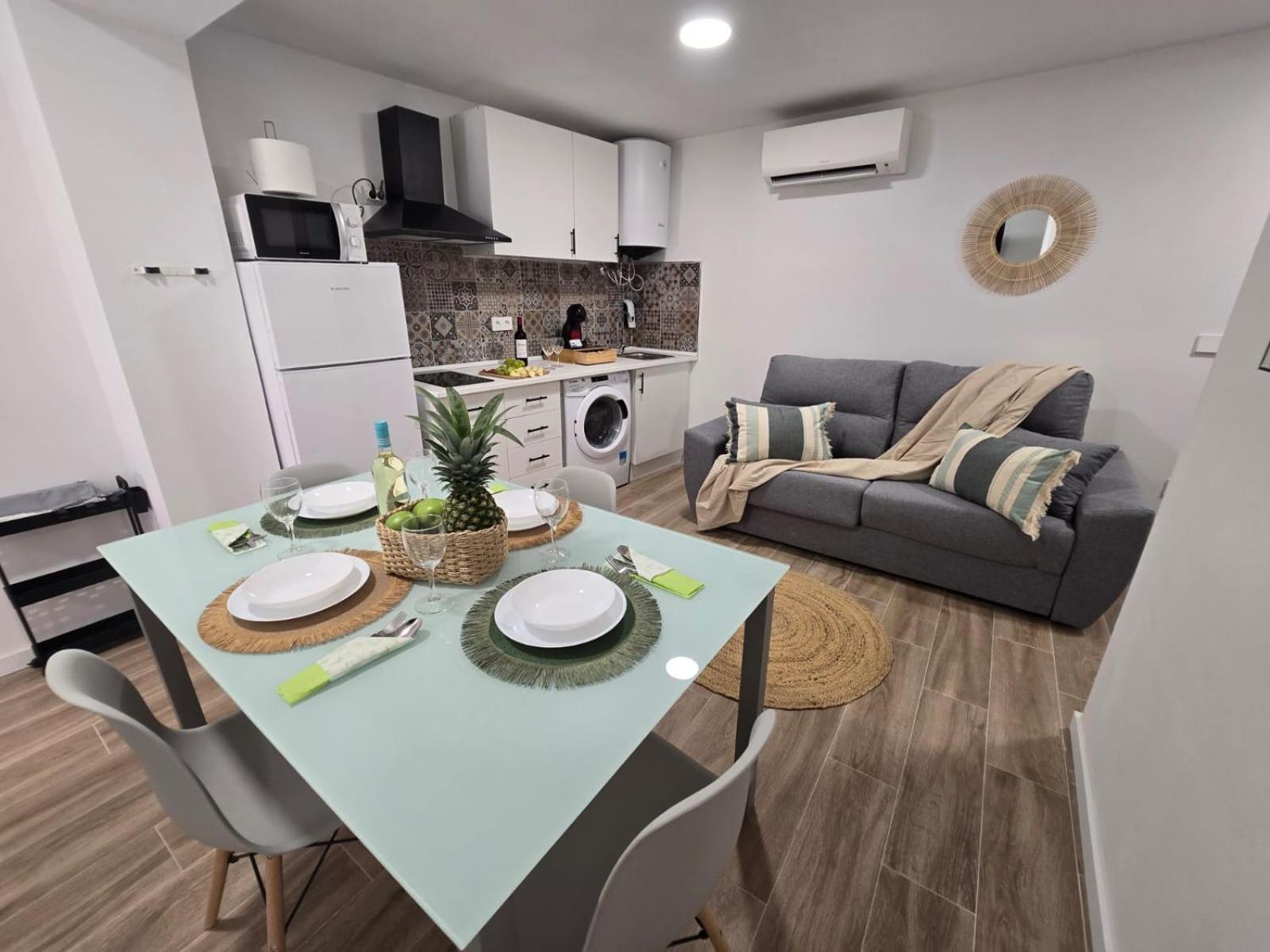 Suites Alameda Centro Levante Benidorm Exteriör bild